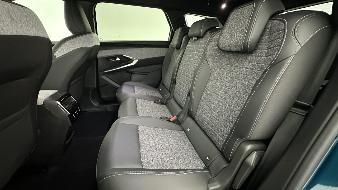 Peugeot 5008 III 1.2 Hybrid 145ch Allure e-DCS6