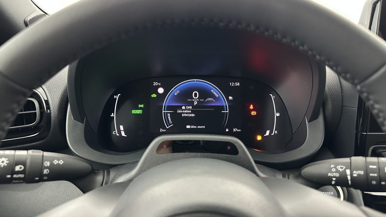 Toyota YARIS CROSS 1.5 Hybride 130h Design e-CVT
