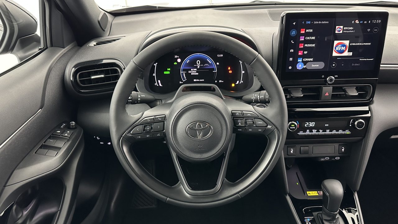 Toyota YARIS CROSS 1.5 Hybride 130h Design e-CVT