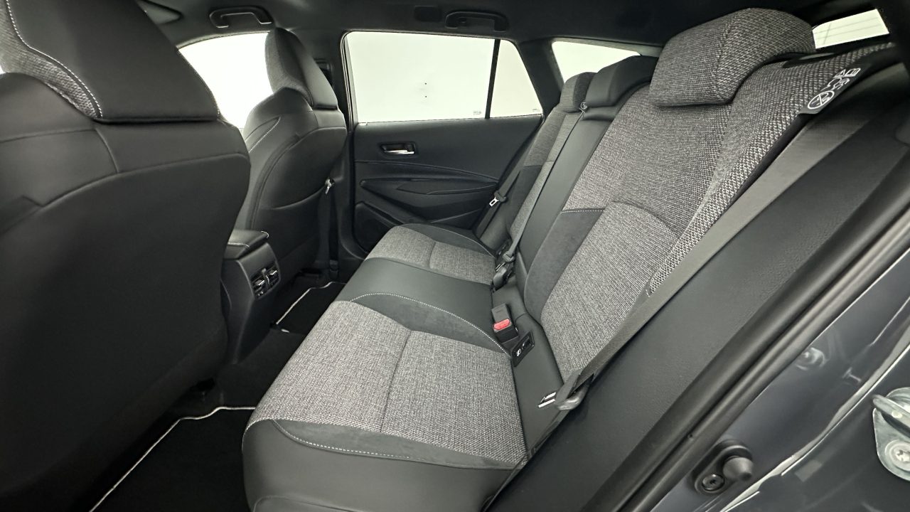 Toyota COROLLA TOURING SPORT 2.0 Hybride 178ch Design