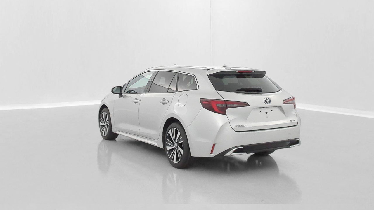 Toyota COROLLA TOURING SPORT 2.0 Hybride 178ch Design