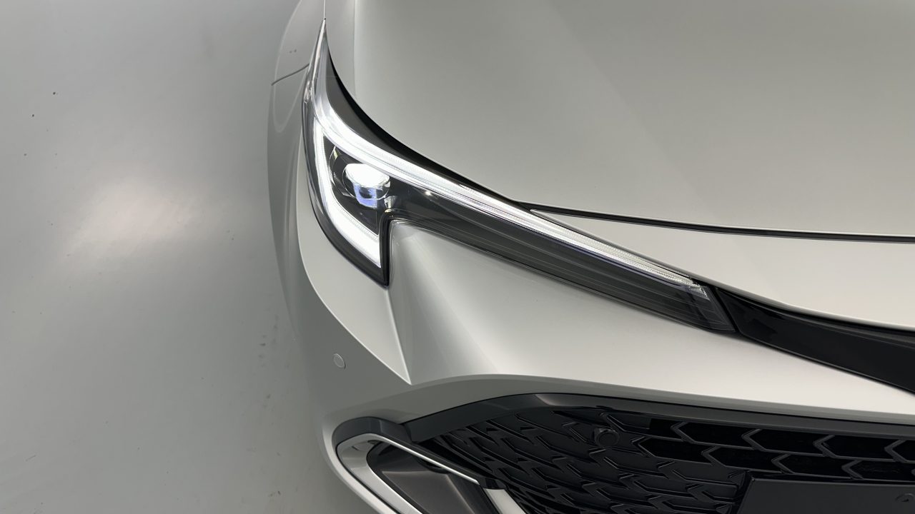 Toyota COROLLA TOURING SPORT 2.0 Hybride 178ch Design