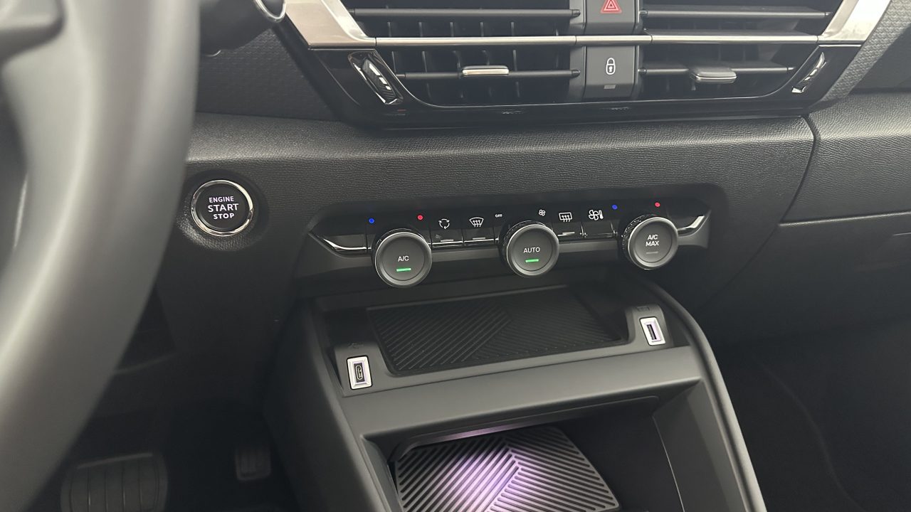 Citroen C4 III 1.2 PureTech 130ch Shine EAT8