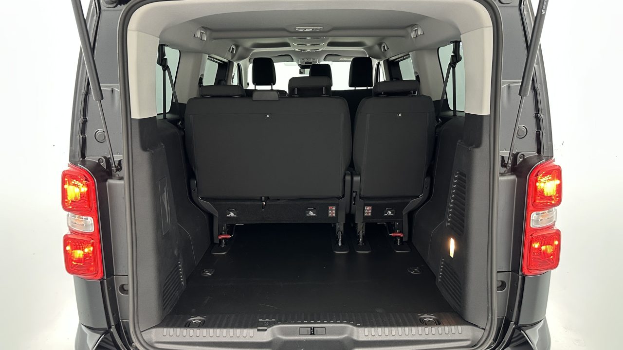 Peugeot TRAVELLER XL 2.2 BlueHDi 180ch Business EAT8