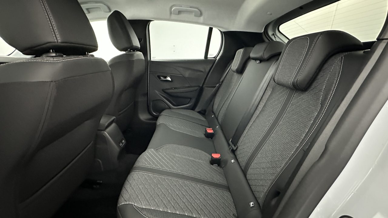 Peugeot 208 1.2 Hybrid 110ch Allure e-DCS6