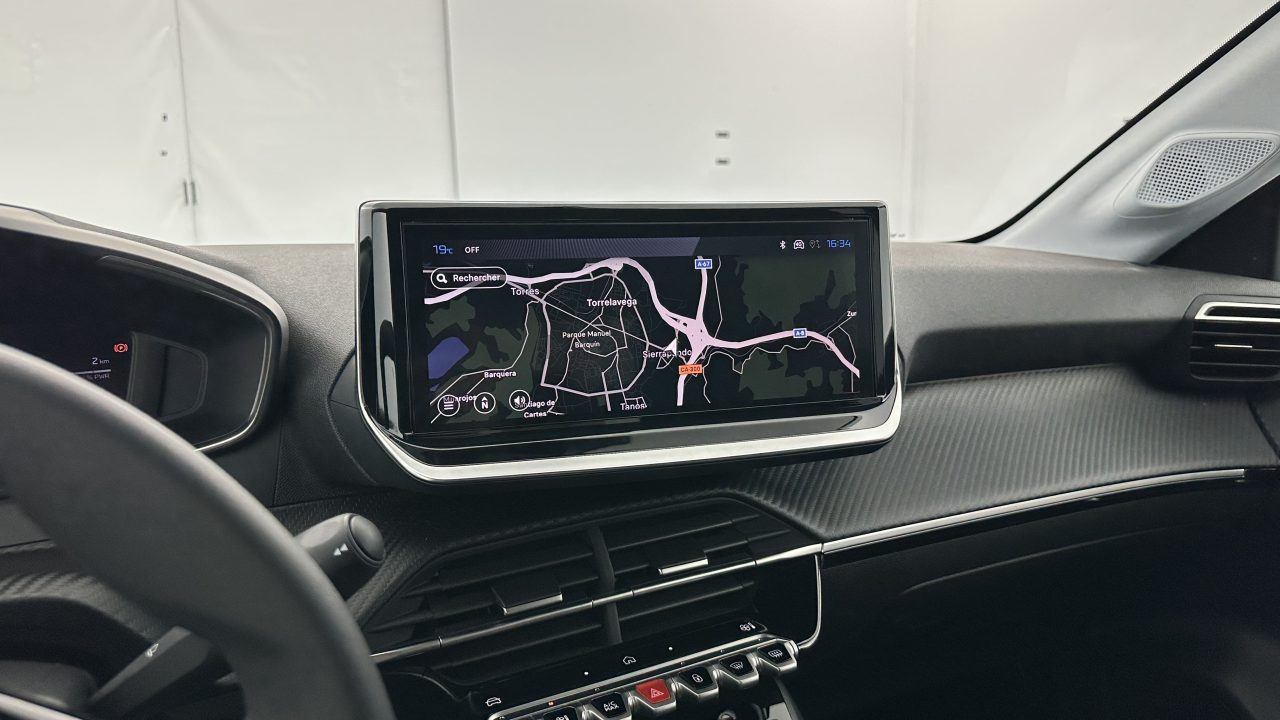 Peugeot 208 1.2 Hybrid 110ch Allure e-DCS6