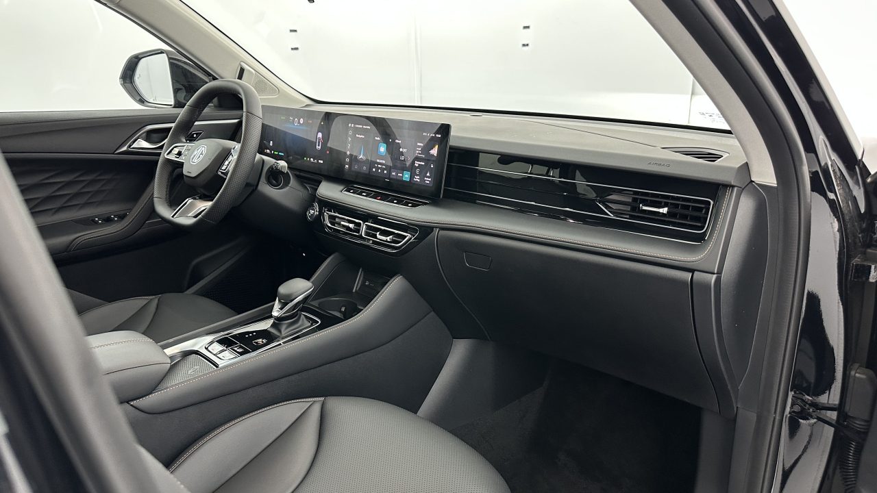 MG EHS 1.5 Hybrid+ 224ch Luxury