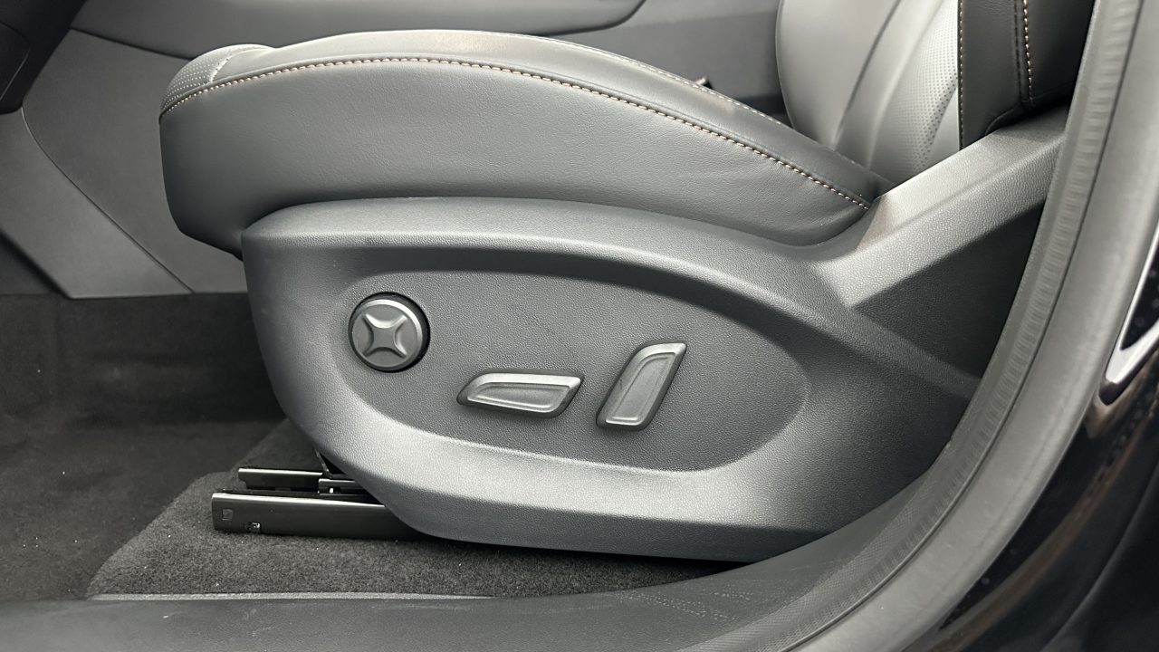 MG EHS 1.5 Hybrid+ 224ch Luxury