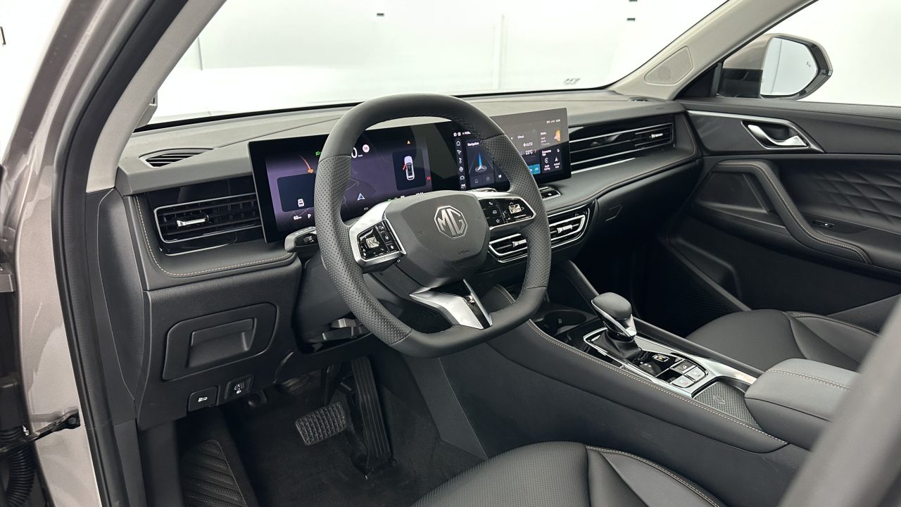 MG EHS 1.5 Hybrid+ 224ch Luxury