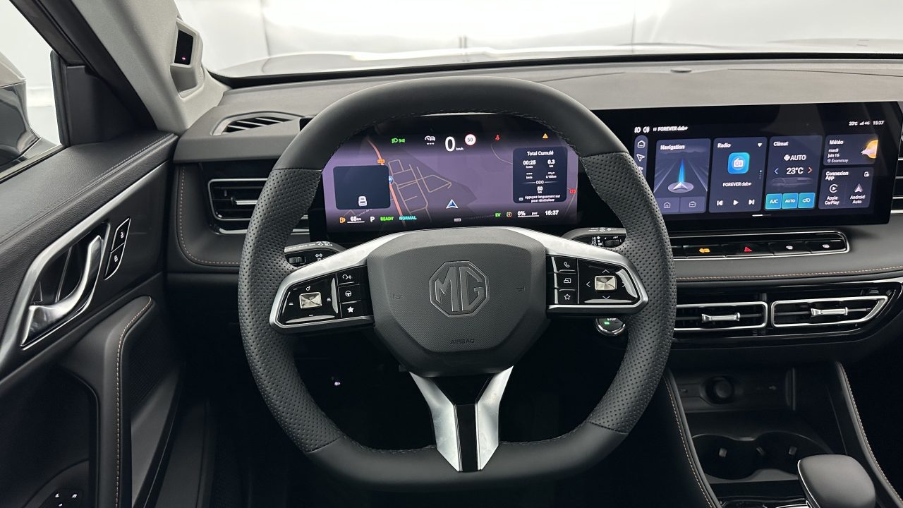 MG EHS 1.5 Hybrid+ 224ch Luxury