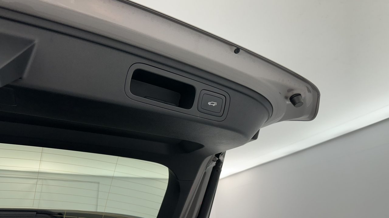 MG EHS 1.5 Hybrid+ 224ch Luxury