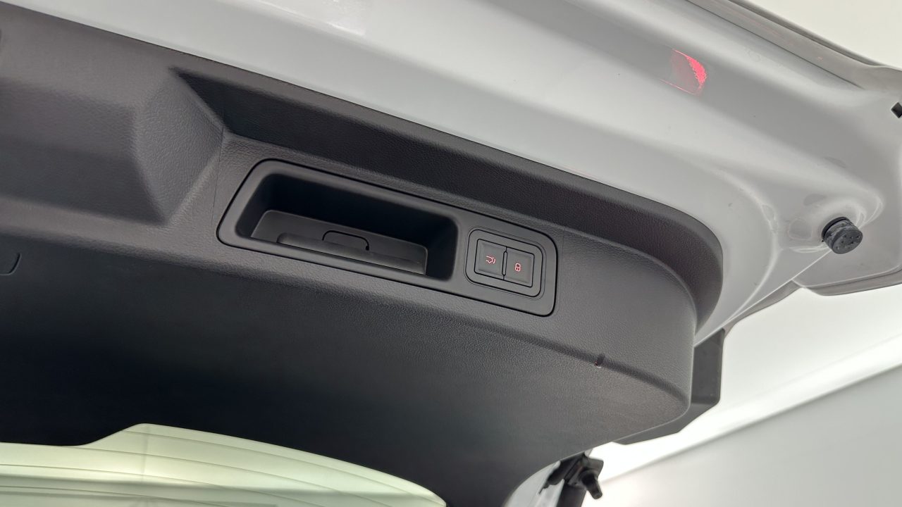 BYD SEAL U 1.5l DM-i 218ch PHEV Boost (18kWh)