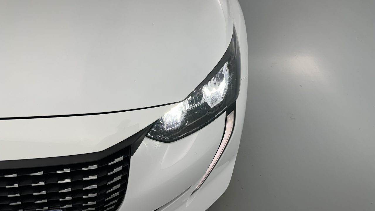 Peugeot 208 II 1.2 PureTech 100ch Active EAT8