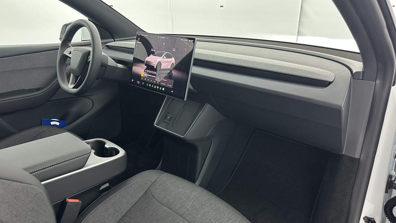 Tesla MODEL Y Standard Propulsion (534km)