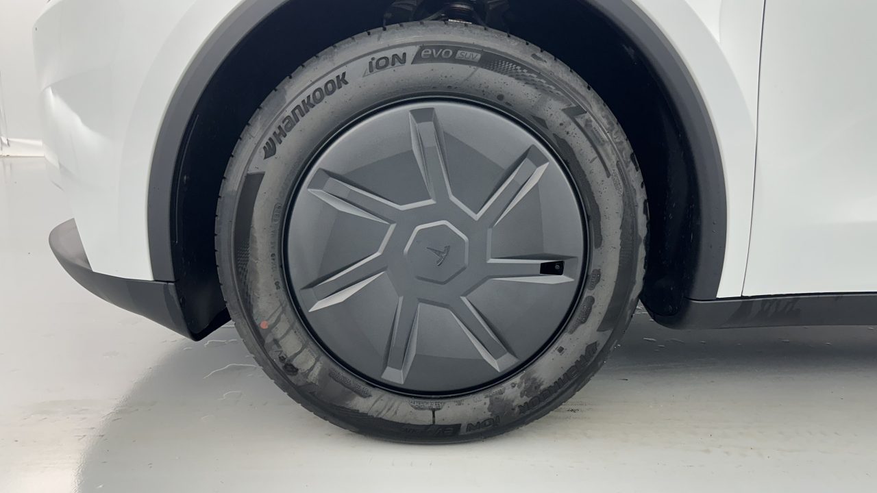 Tesla MODEL Y Standard Propulsion (534km)