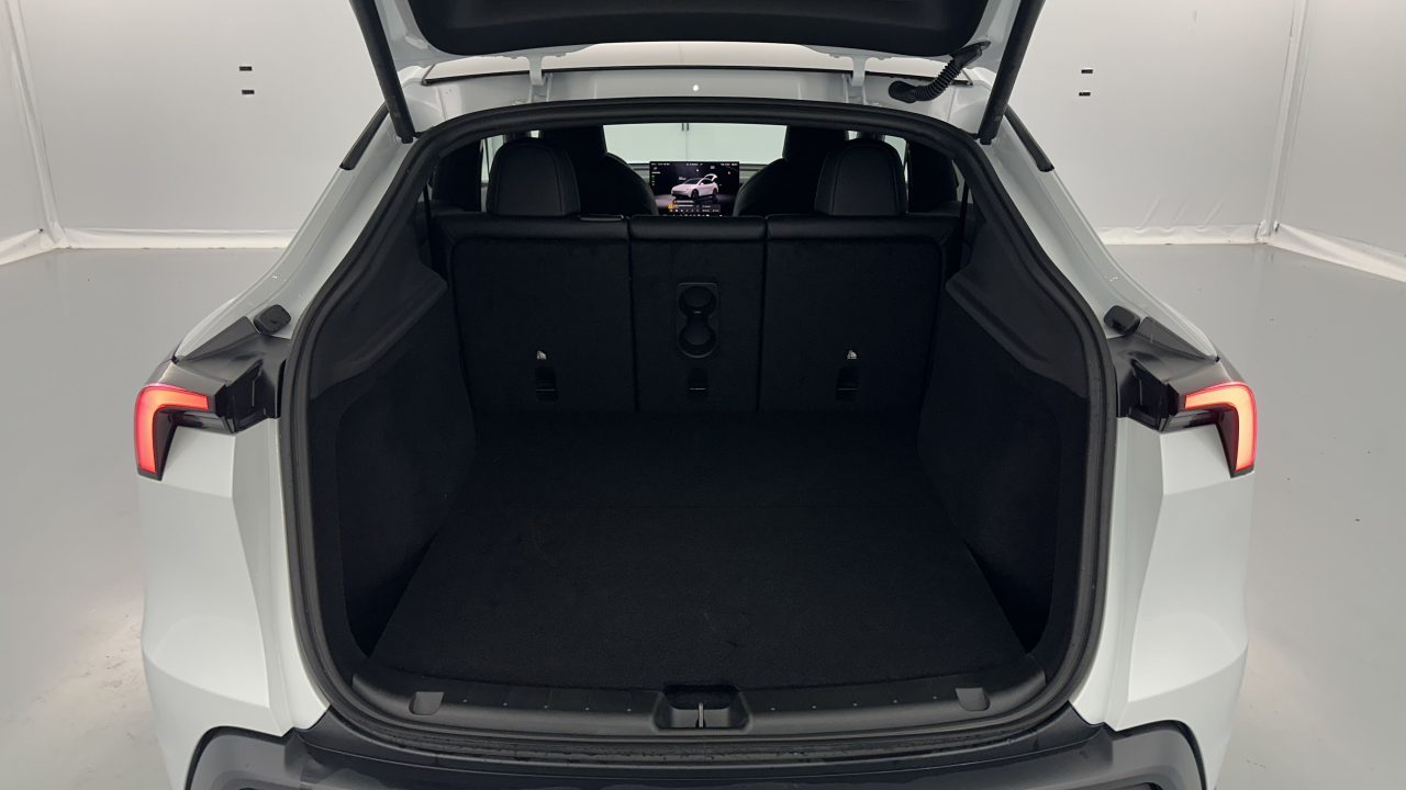 Tesla MODEL Y Standard Propulsion (534km)
