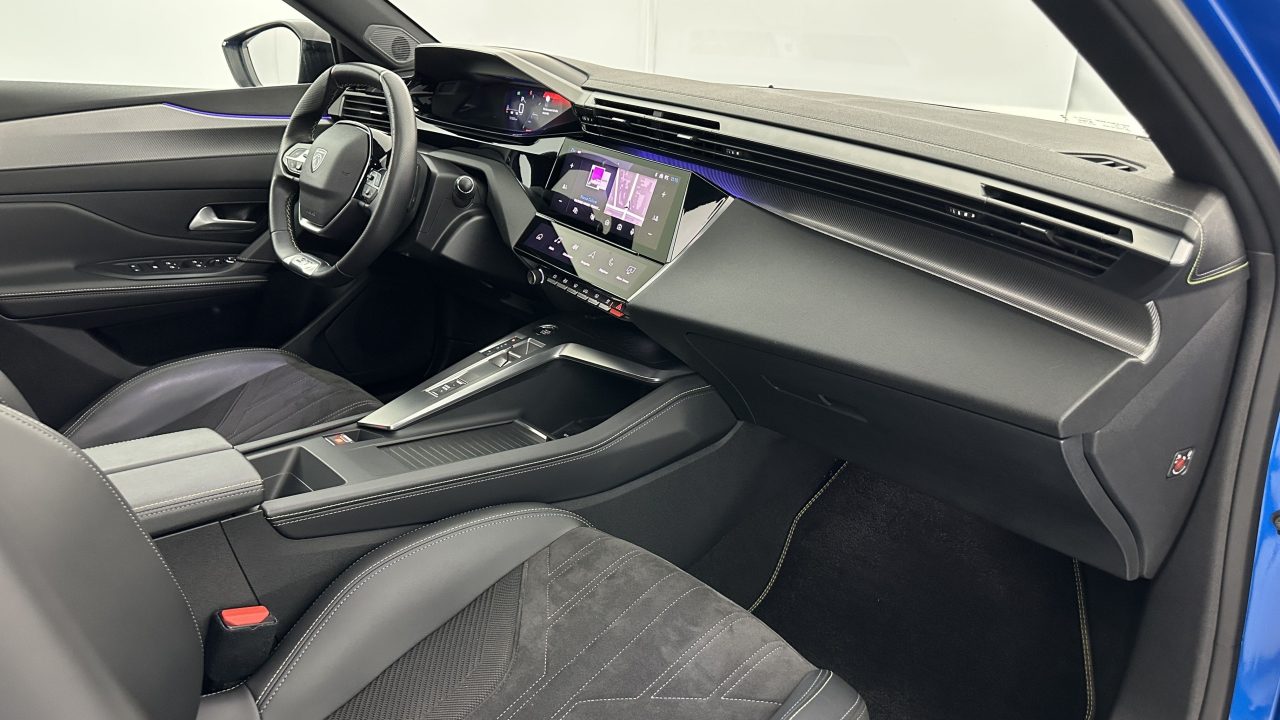 Peugeot 308 III 1.2 PureTech 130ch GT EAT8