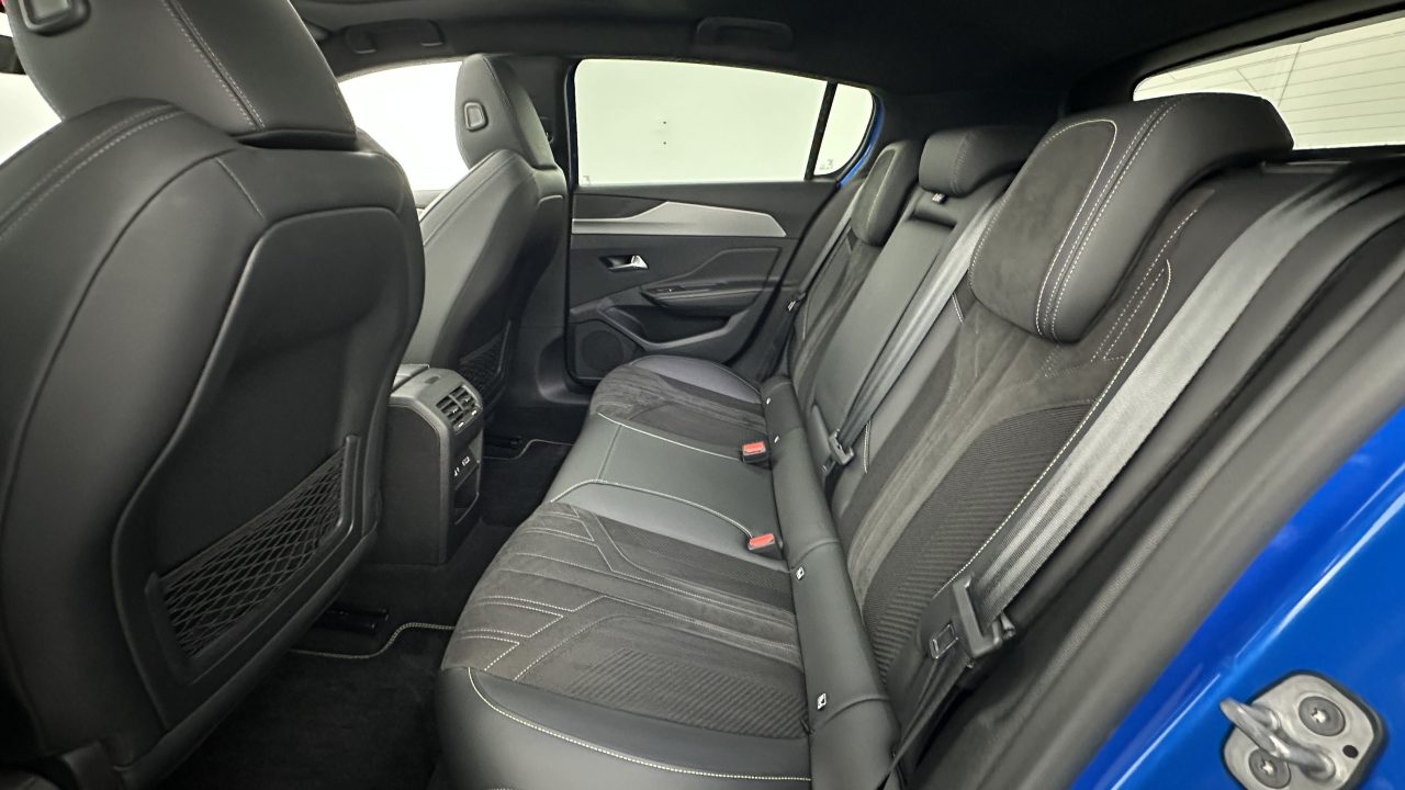 Peugeot 308 III 1.2 PureTech 130ch GT EAT8