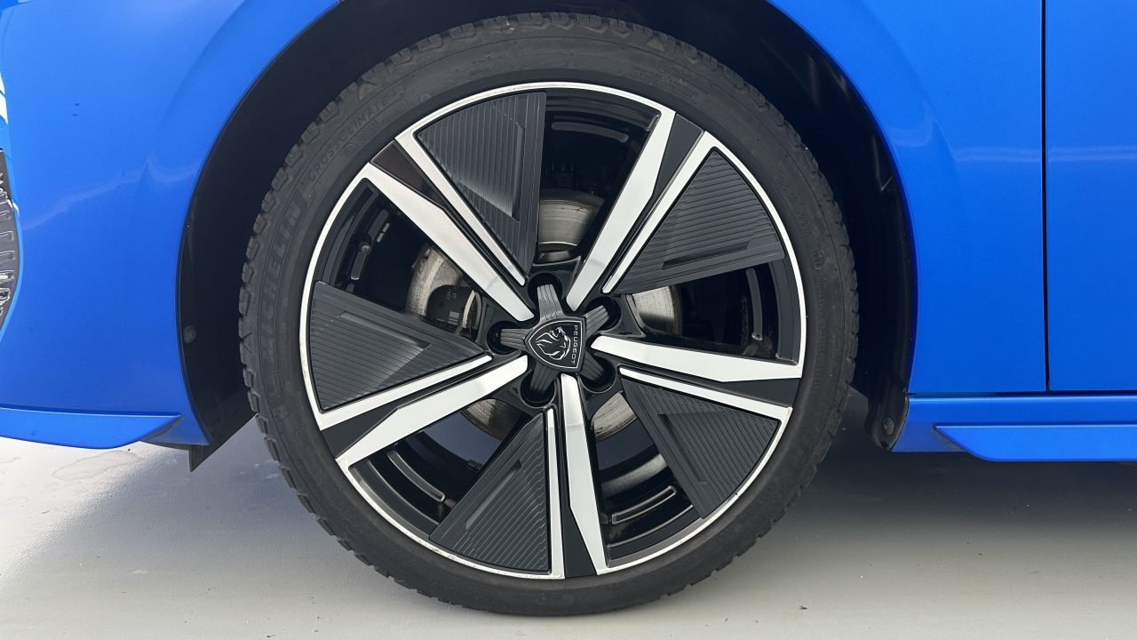 Peugeot 308 III 1.2 PureTech 130ch GT EAT8