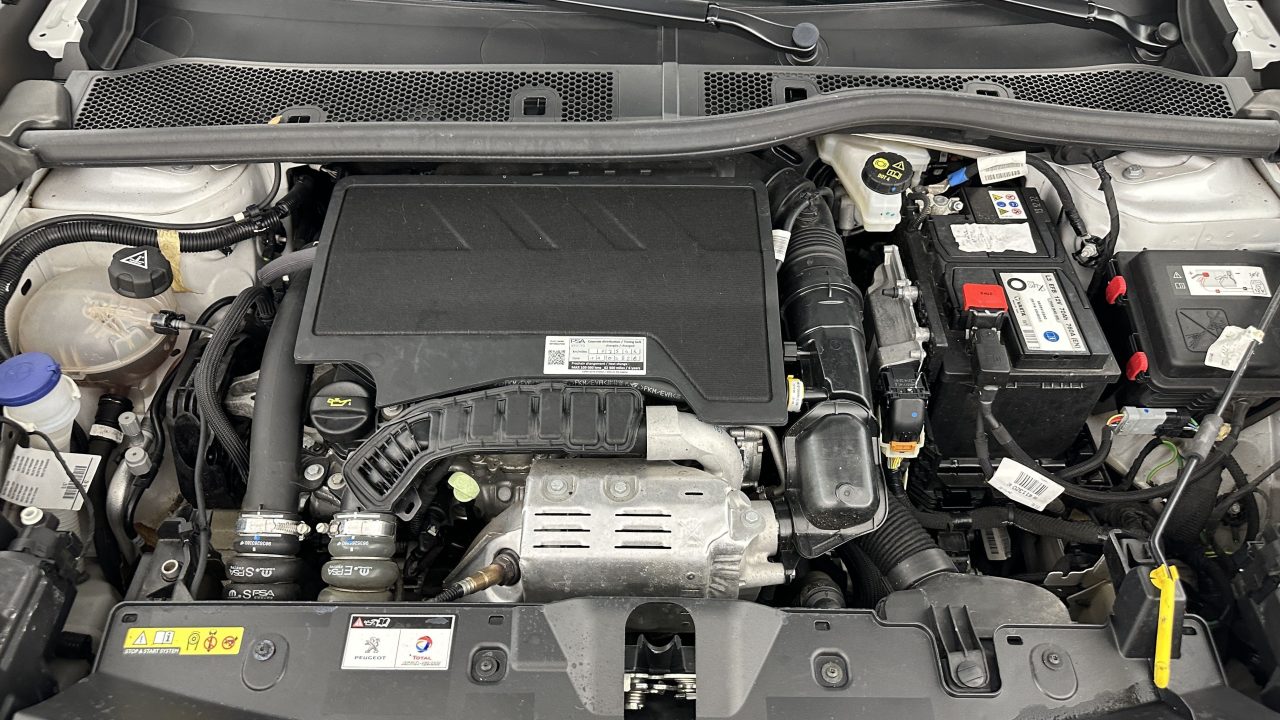 Peugeot 2008 II 1.2 PureTech 130ch Allure Pack EAT8