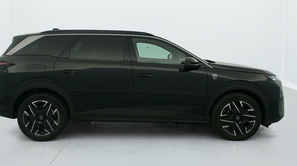 Peugeot 5008 HYBRID 145CH E-DCS6 GT