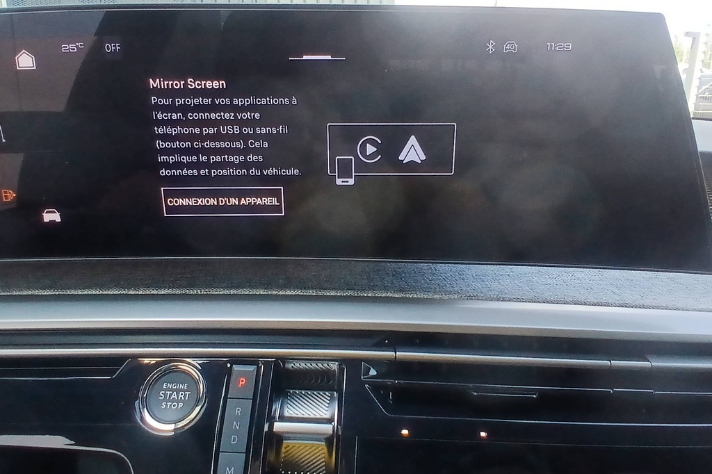 Peugeot 5008 HYBRID 145CH E-DCS6 GT