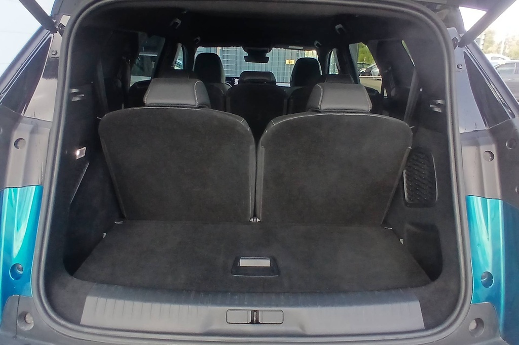 Peugeot 5008 HYBRID 145CH E-DCS6 GT