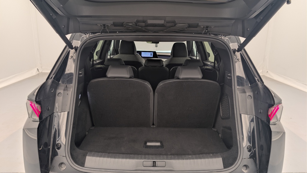 Peugeot 5008 HYBRID 145CH E-DCS6 GT