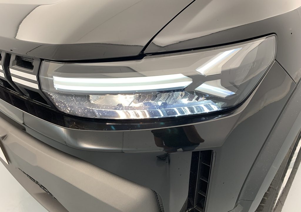 Dacia DUSTER Mild Hybrid 140 Expression