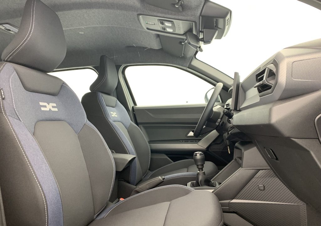 Dacia DUSTER Mild Hybrid 140 Expression