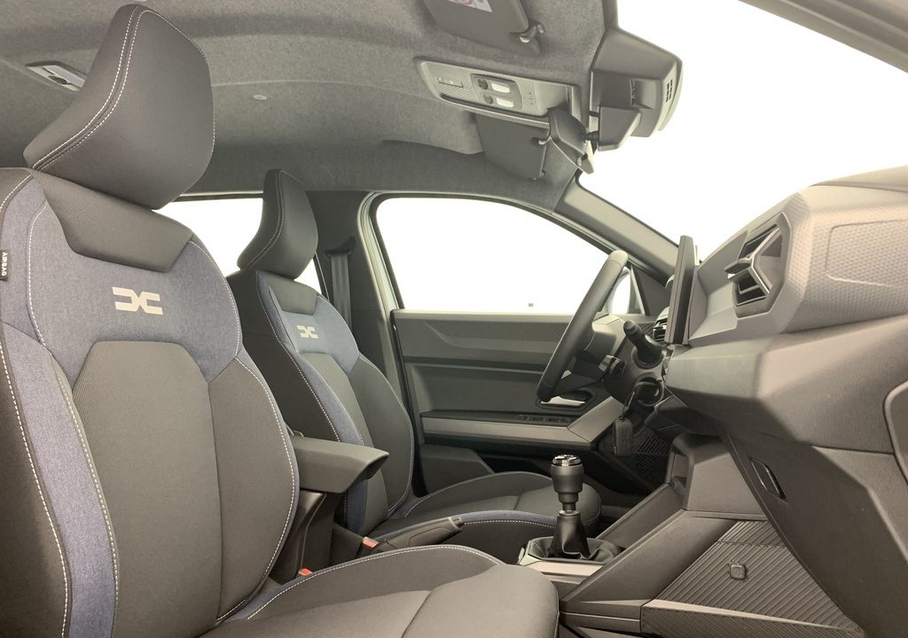 Dacia DUSTER Mild Hybrid 140 Expression