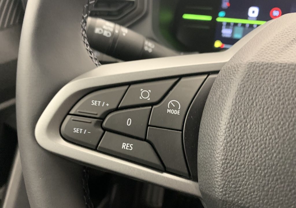 Dacia DUSTER Mild Hybrid 140 Expression