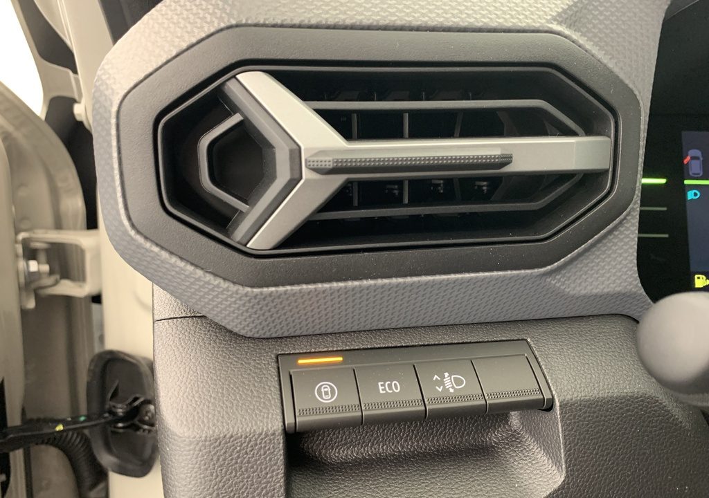 Dacia DUSTER Mild Hybrid 140 Expression