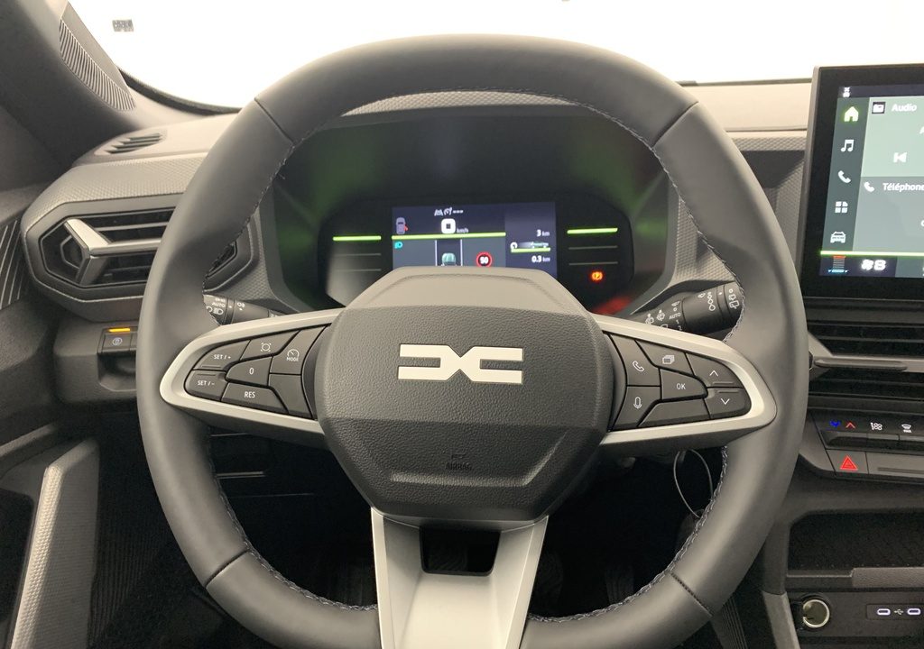 Dacia DUSTER Mild Hybrid 140 Expression