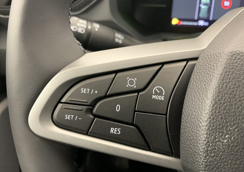 Dacia DUSTER Mild Hybrid 140 Expression