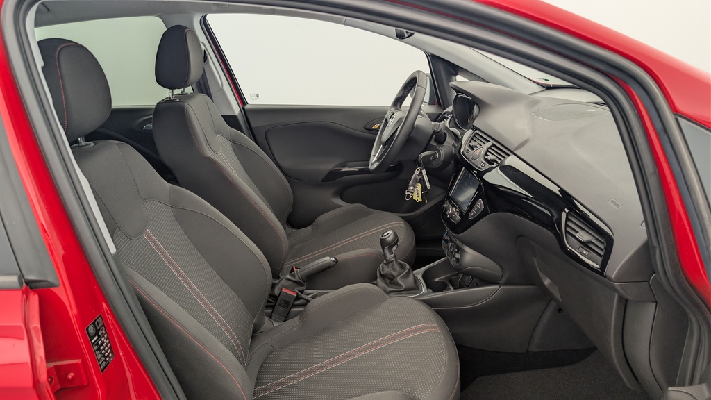 Opel Corsa 1.4 TURBO 100 CH DESIGN EDITION