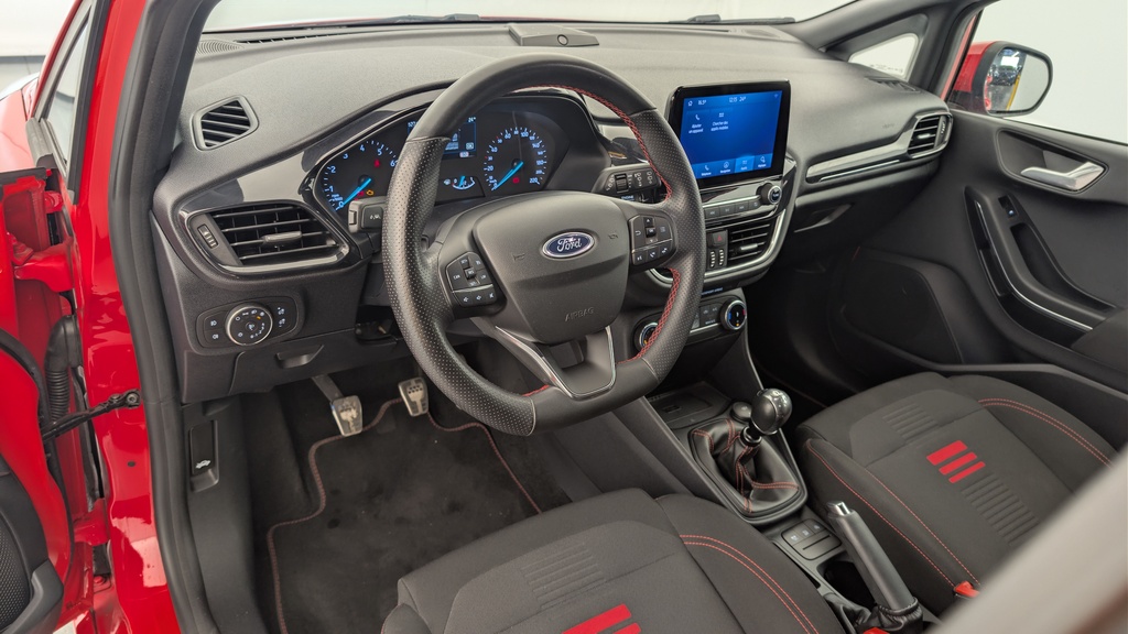 Ford FIESTA 1.0 EcoBoost 155 ch S&S mHEV BVM6 ST-Line X