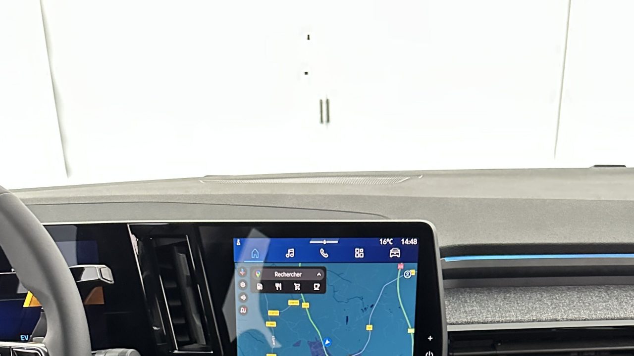 Renault ESPACE VI E-Tech full hybrid 200ch Techno