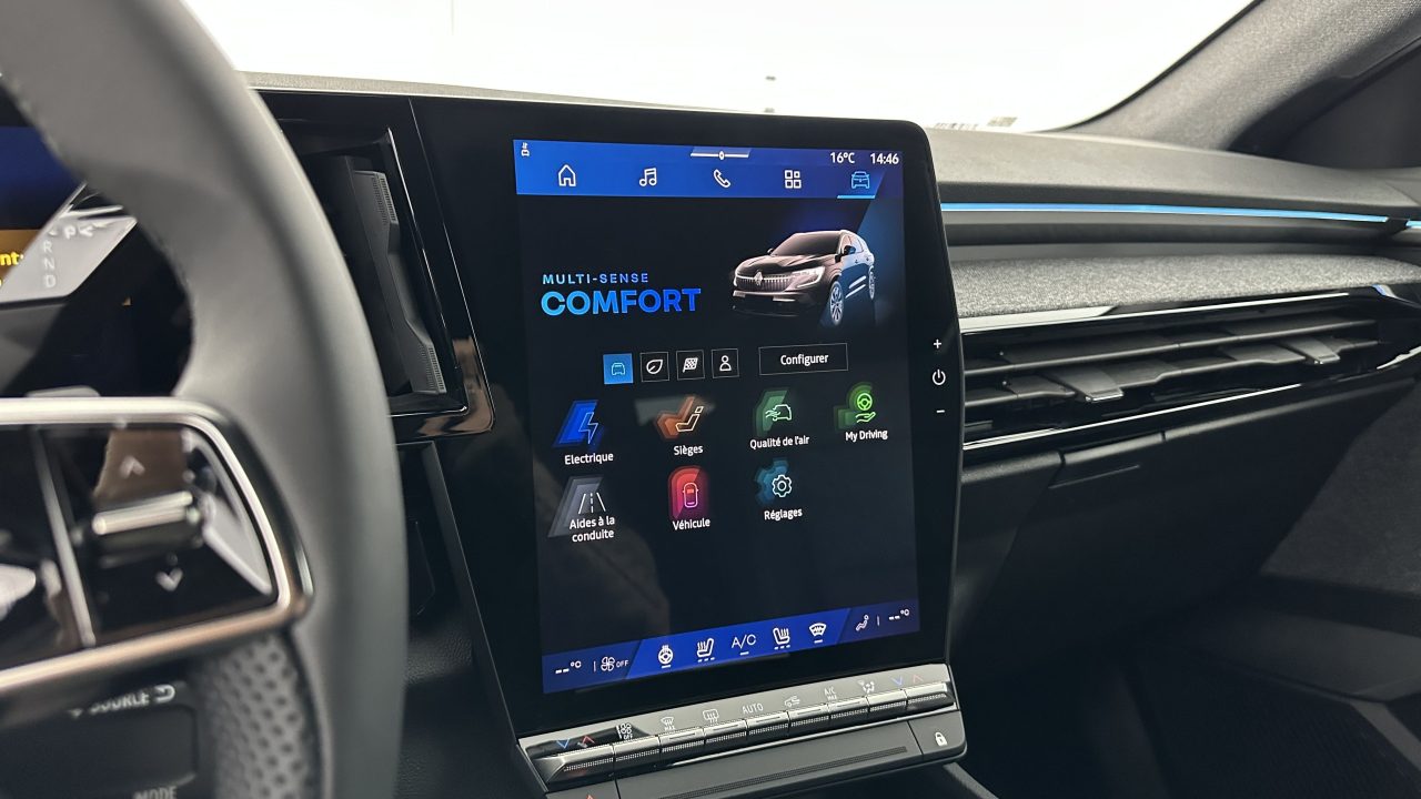 Renault ESPACE VI E-Tech full hybrid 200ch Techno