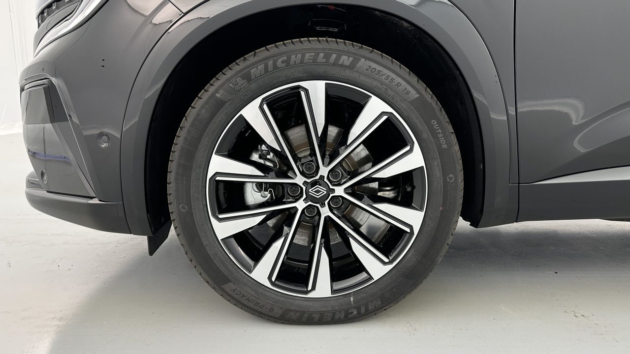 Renault ESPACE VI E-Tech full hybrid 200ch Techno