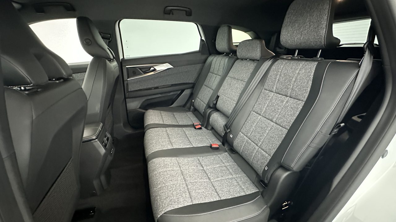 Renault ESPACE VI E-Tech full hybrid 200ch Techno