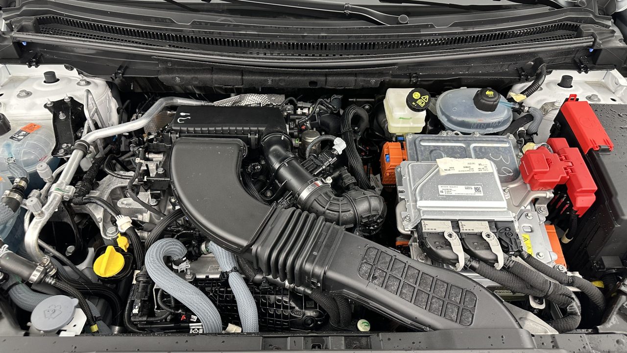 Renault ESPACE VI E-Tech full hybrid 200ch Techno