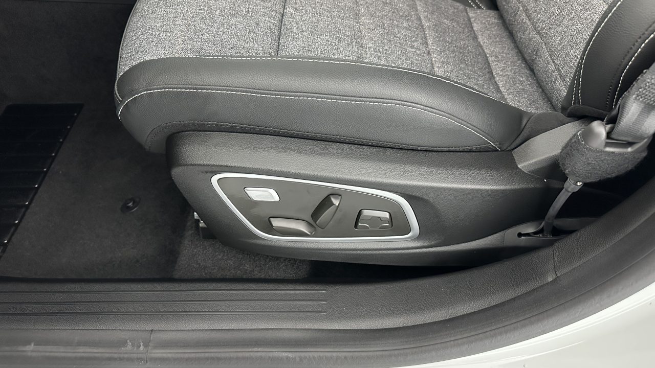 Renault ESPACE VI E-Tech full hybrid 200ch Techno