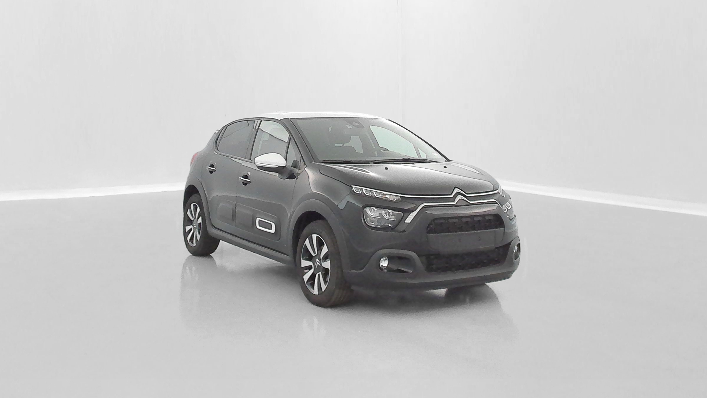 Citroen C3 III 1.2 PureTech 110ch Shine