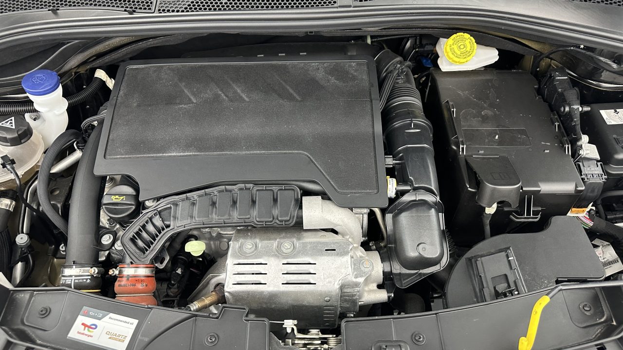 Citroen C3 III 1.2 PureTech 110ch Shine