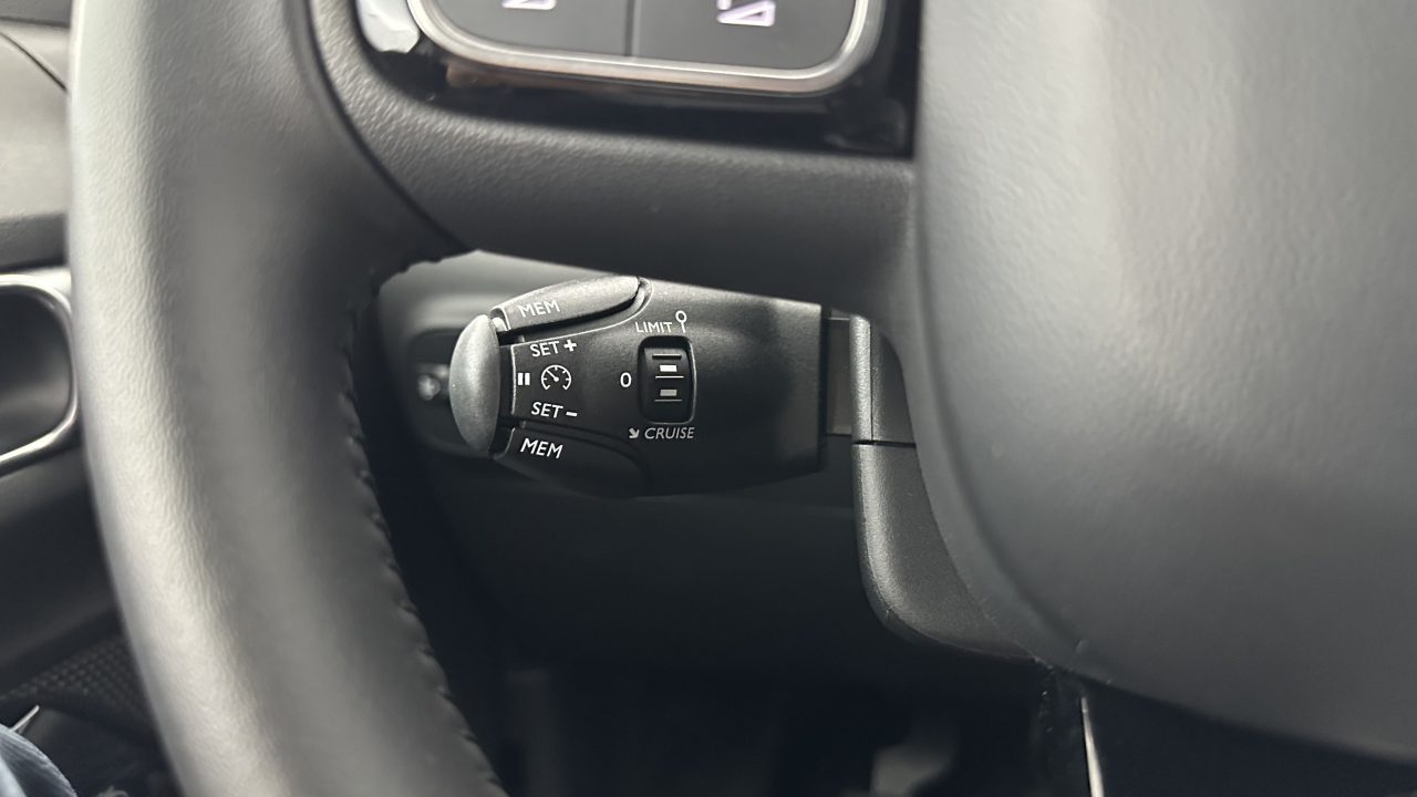 Citroen C3 III 1.2 PureTech 110ch Shine