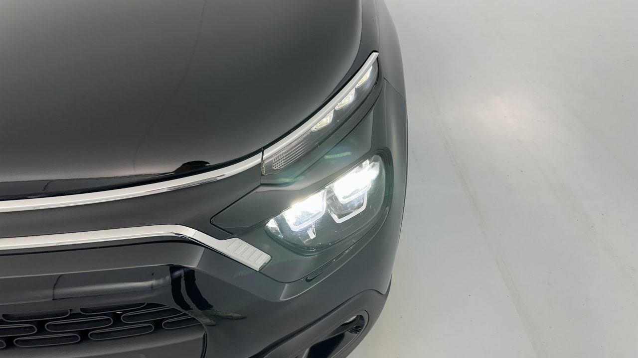 Citroen C3 III 1.2 PureTech 110ch Shine