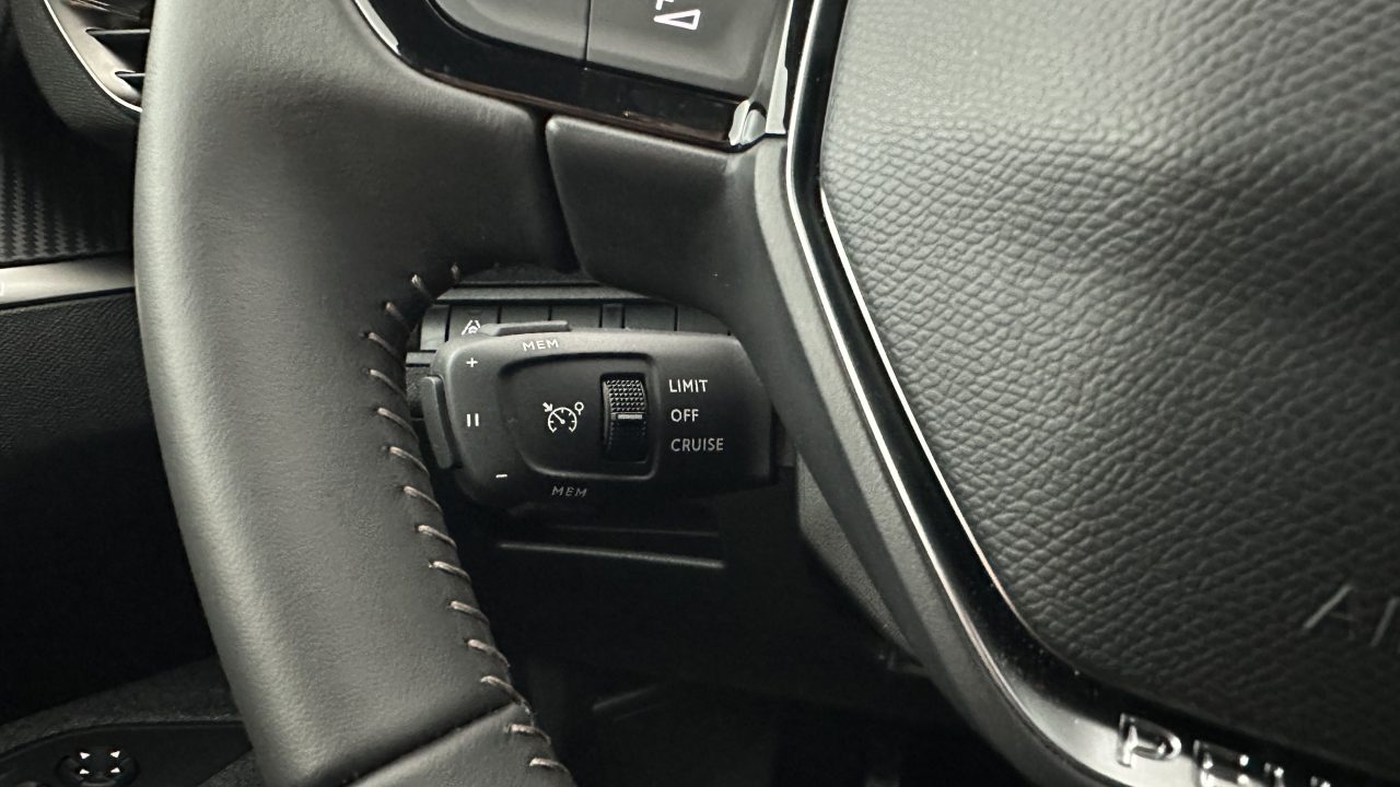 Peugeot 5008 III 1.2 PureTech 130ch Active Pack