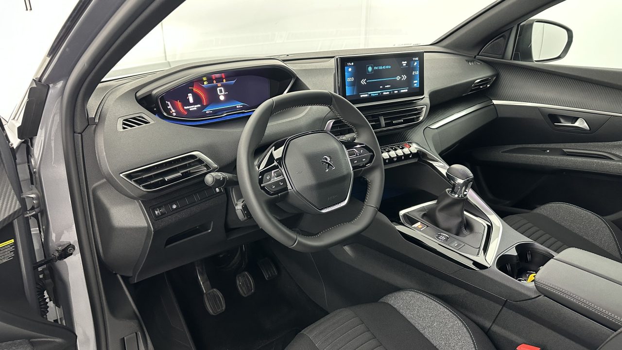 Peugeot 5008 III 1.2 PureTech 130ch Active Pack