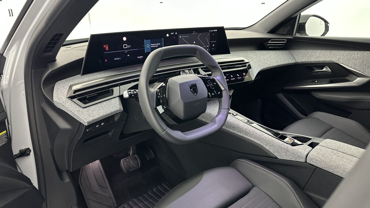 Peugeot 3008 1.2 Hybrid 136ch Allure e-DCS6
